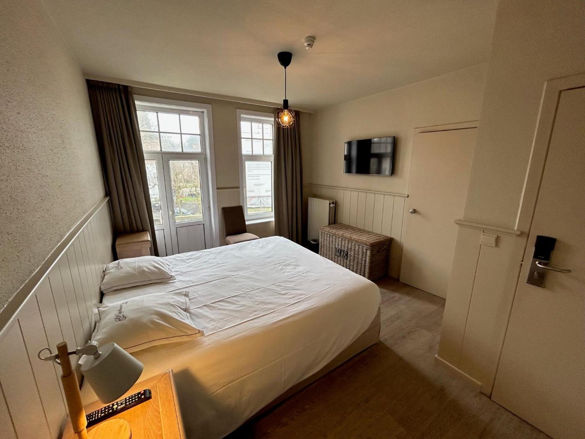 Hotel Heritage Le Coq Extérieur photo